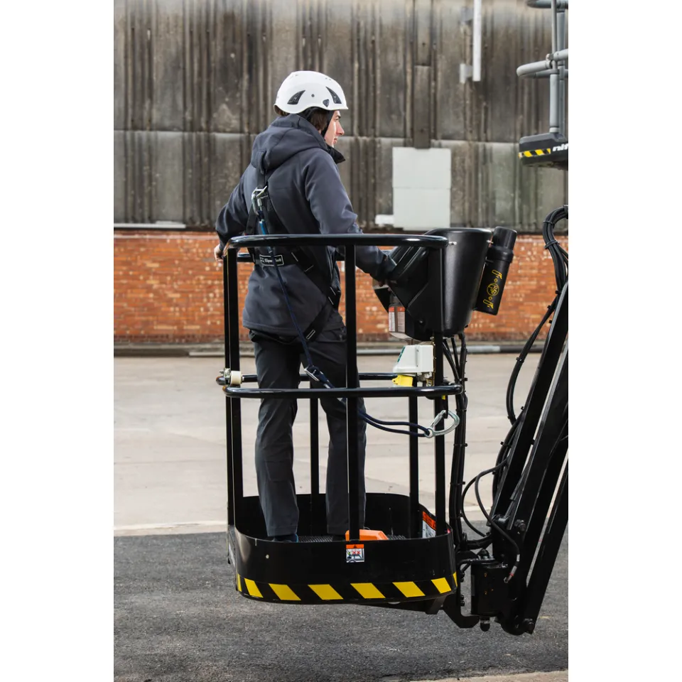 Main picture MEWP Operators Harness Kit
