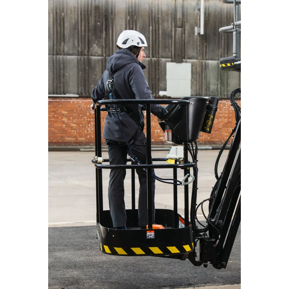 Main picture MEWP Operators Harness Kit