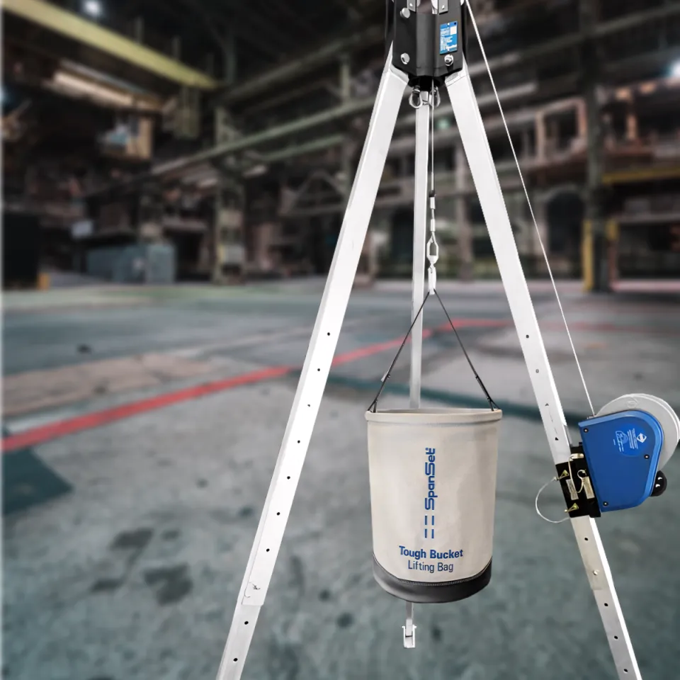 spanset tough bucket on steel tripod