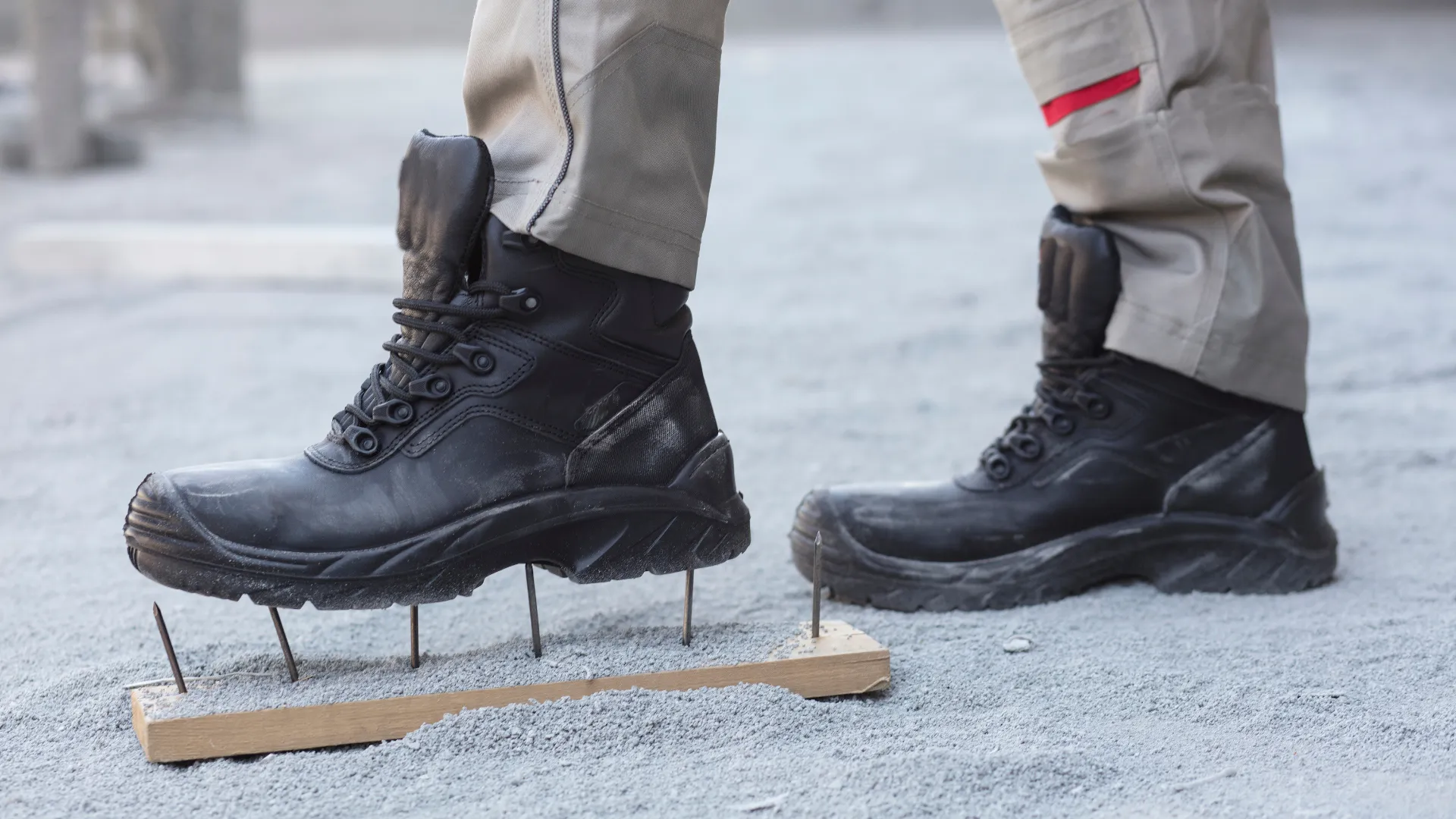 jenis safety shoes