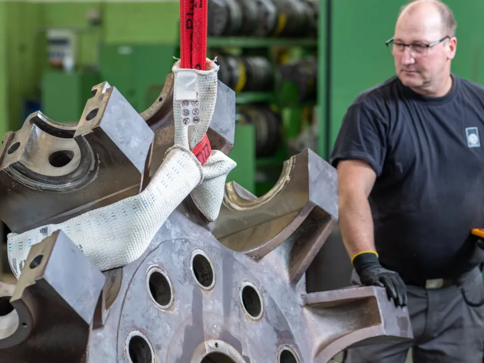 Lifting Equipment Inspection: A Key Safety Strategy