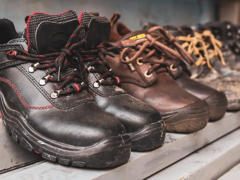 11 Types of Safety Shoes You Must Know!