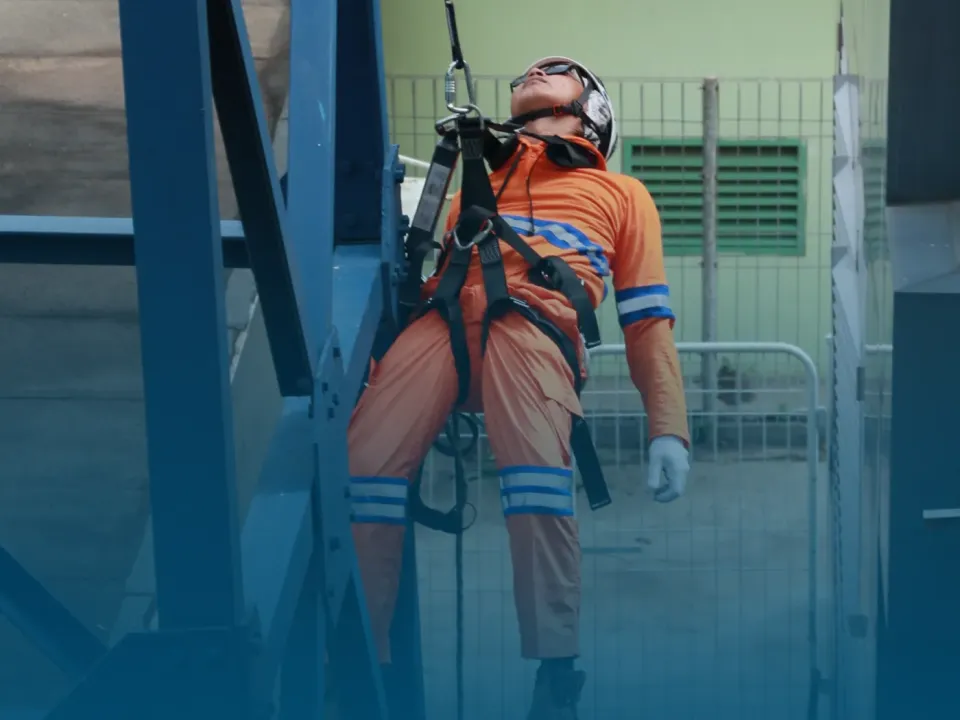Prevent Fall Hazards with Personal Protection Equipment