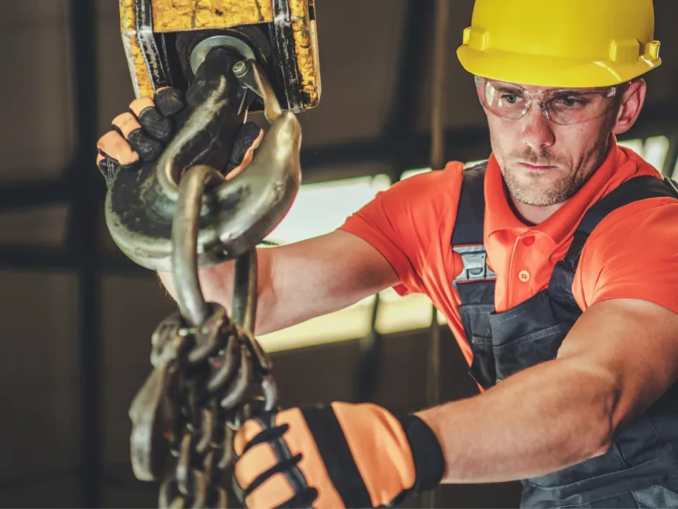 Common Mistakes in Lifting Equipment Usage
