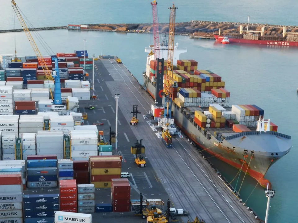 Cargo Ports