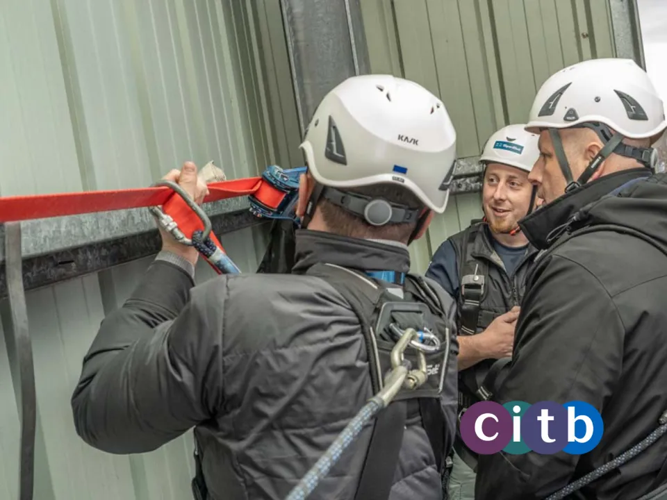 Work Restraint/Leading Edge Training