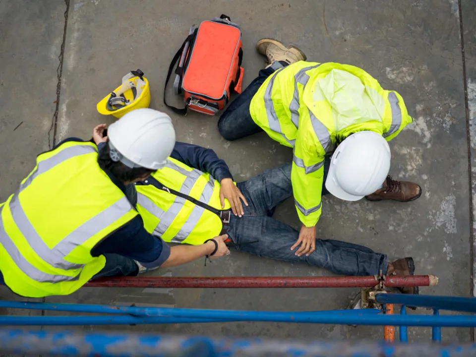  First Aid at Height